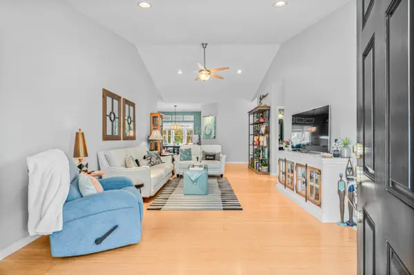 8699 Grassy Oak Trl, North Charleston, SC 29420