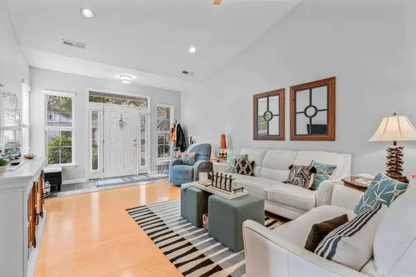 8699 Grassy Oak Trl, North Charleston, SC 29420