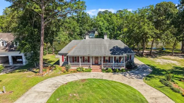 440 Chapel Creek Dr, Santee, SC 29142