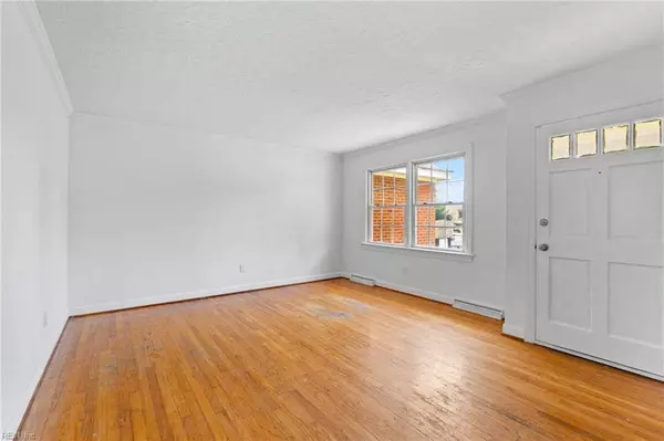 4876 Nansemond PW, Suffolk, VA 23435