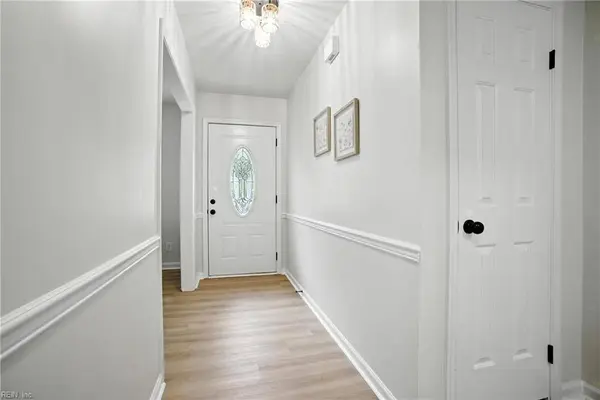 1148 Warner Hall DR, Virginia Beach, VA 23454