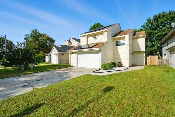 5392 Chatham Lake DR, Virginia Beach, VA 23464