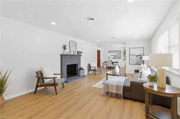 5000 Regina LN, Virginia Beach, VA 23455