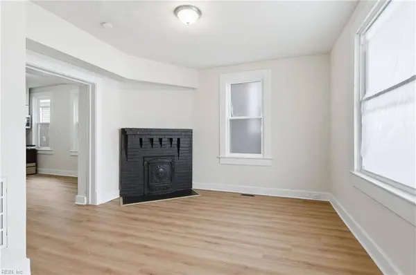 929 Ann ST, Portsmouth, VA 23704