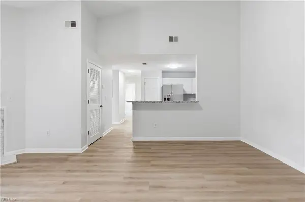 412 Egret LNDG #303, Virginia Beach, VA 23454
