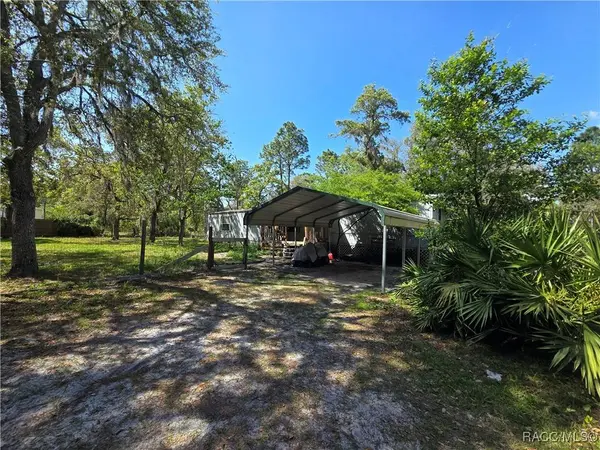 6419 W Oaklawn ST, Homosassa, FL 34446