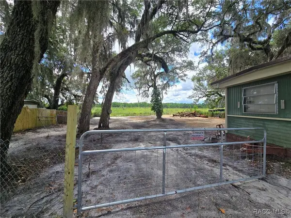 8306 E Turner Camp RD, Inverness, FL 34453