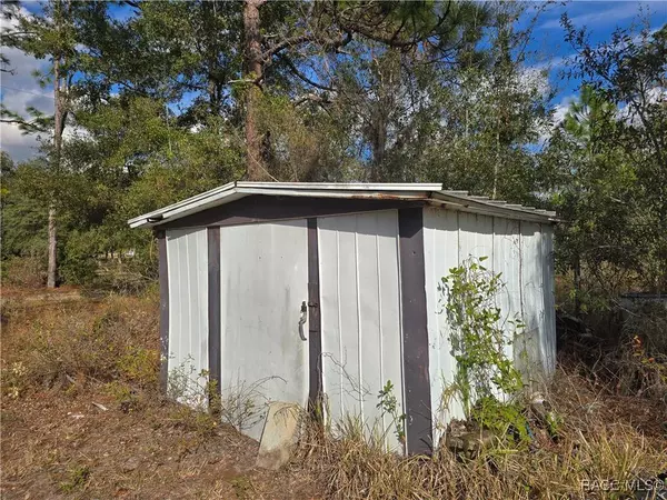 4610 N Ellen PT, Crystal River, FL 34428