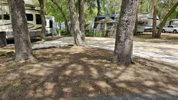 25160 140TH LOOP NE, Salt Springs, FL 32134