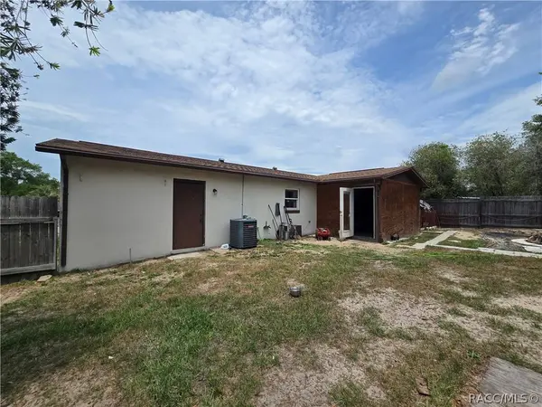 2154 W Devon DR, Citrus Springs, FL 34434