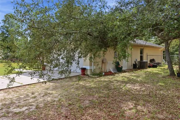 7630 N Galt PT, Citrus Springs, FL 34434