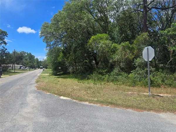 8467 N EMPIRE AVE, Citrus Springs, FL 34433