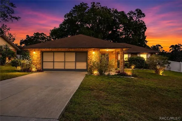 3265 NE 30th CT