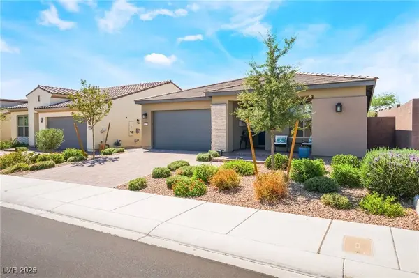 9973 Chrysolite PL, Las Vegas, NV 89143
