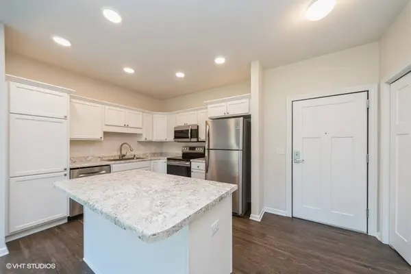 9001 Windsor Parkway #317, Johnston, IA 50131