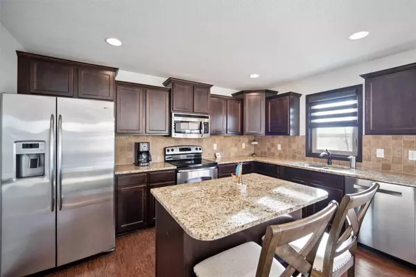 800 NE Silkwood Street, Grimes, IA 50111