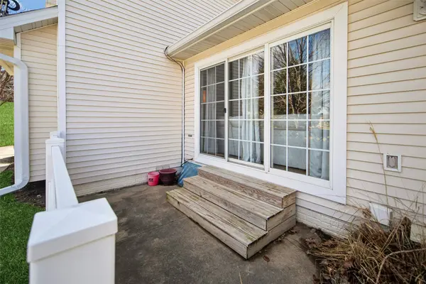 4425 Mills Civic Parkway #1405, West Des Moines, IA 50265