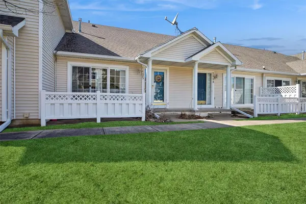 4425 Mills Civic Parkway #1405, West Des Moines, IA 50265