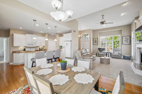 6980 Cody Drive #19, West Des Moines, IA 50266