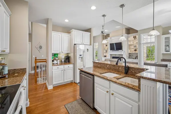 6980 Cody Drive #19, West Des Moines, IA 50266
