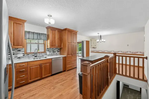 2818 Eisenhower Avenue, Ames, IA 50010