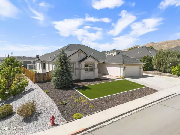 1838 Kinglet DR, Sparks, NV 89441