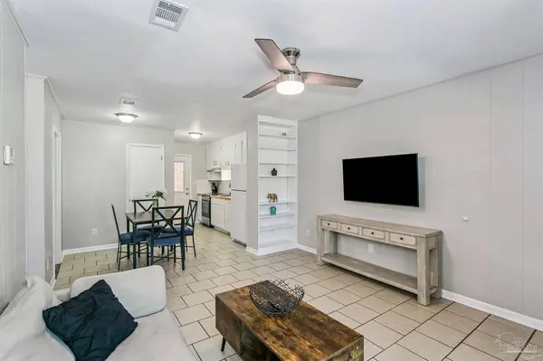 3117 W La Rua St, Pensacola, FL 32505