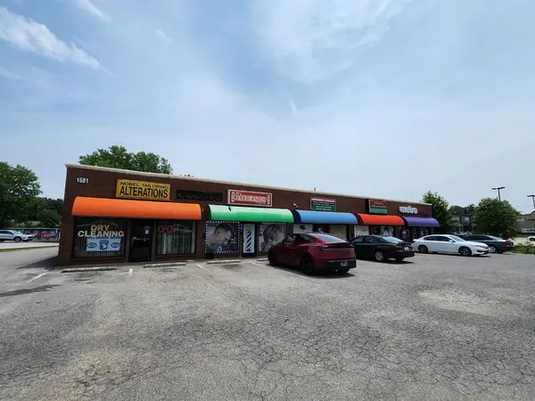 1681 Fort Campbell Blvd, Clarksville, TN 37042
