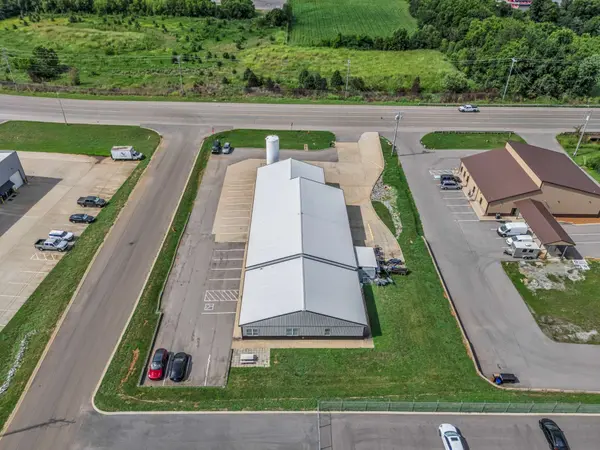 1070 International Blvd, Clarksville, TN 37040