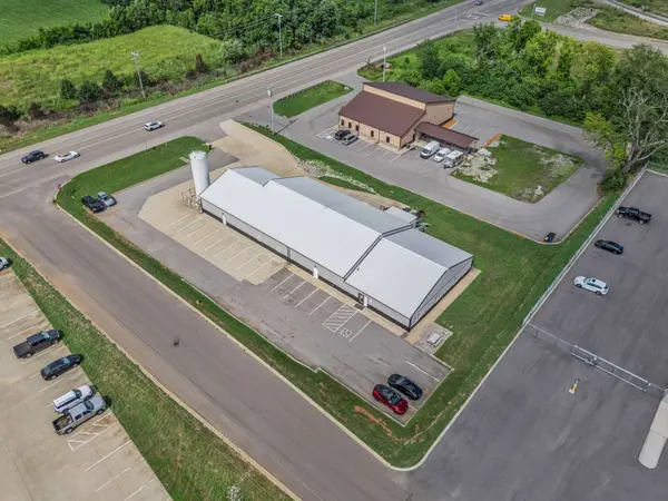 1070 International Blvd, Clarksville, TN 37040