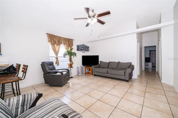 1717 CHATHAM CIR, Apopka, FL 32703