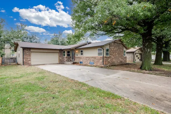 8209 E Boston St, Wichita, KS 67207
