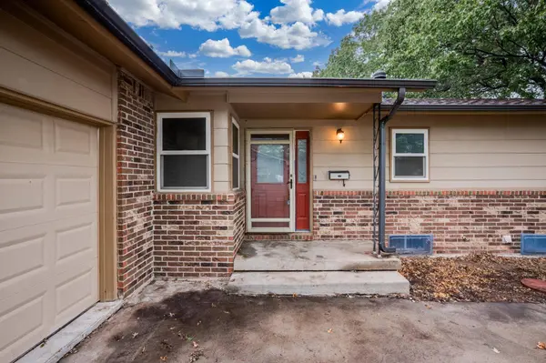 8209 E Boston St, Wichita, KS 67207