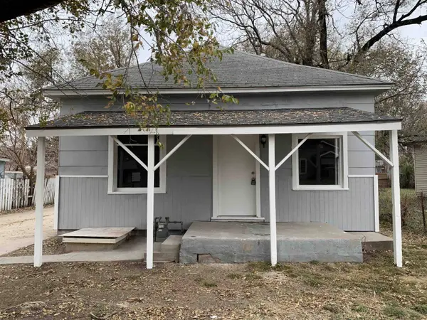 3129 N Wellington Pl, Wichita, KS 67204