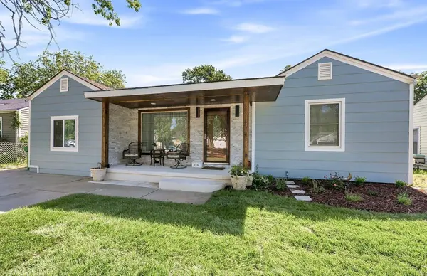 2038 S Poplar St, Wichita, KS 67211