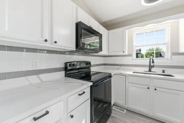 1826 S Mars, Wichita, KS 67209