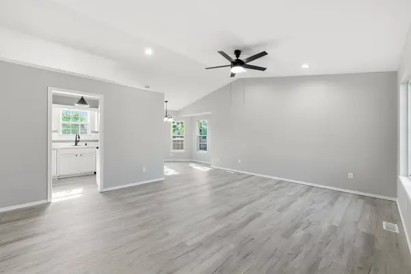 1826 S Mars, Wichita, KS 67209