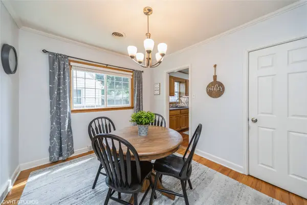 2418 44th Street, Des Moines, IA 50310