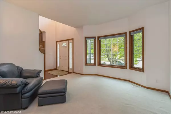 525 NE Stoneridge Drive, Ankeny, IA 50021