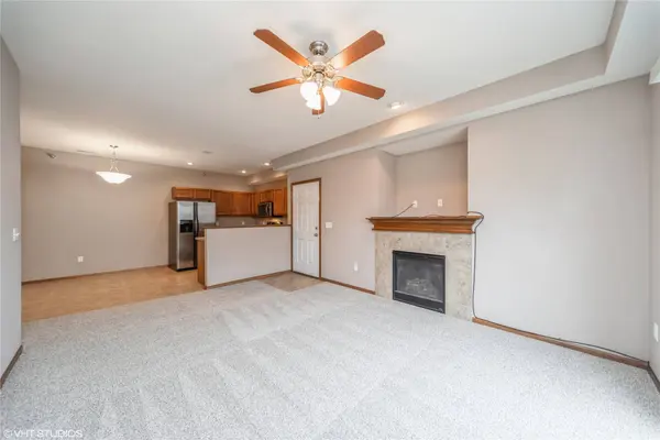 1624 NW Prairie Lakes Drive #6, Ankeny, IA 50023