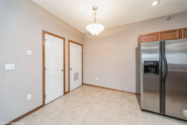 1624 NW Prairie Lakes Drive #6, Ankeny, IA 50023