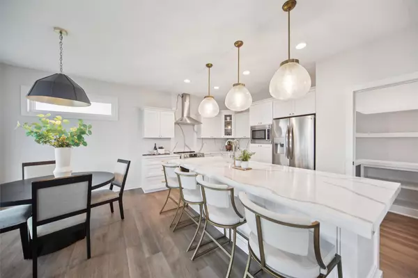 2800 NE Cherry Court, Grimes, IA 50111