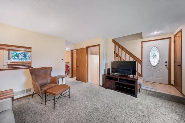 2413 W 1st Street, Ankeny, IA 50023