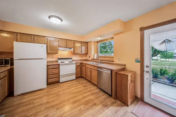 2413 W 1st Street, Ankeny, IA 50023