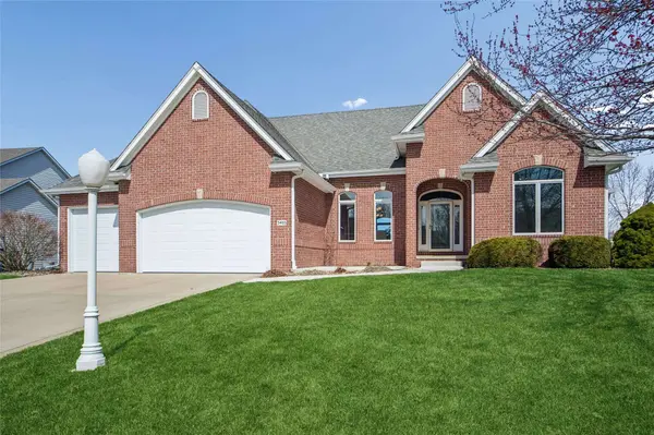 3405 NE Briarwood Drive, Ankeny, IA 50021