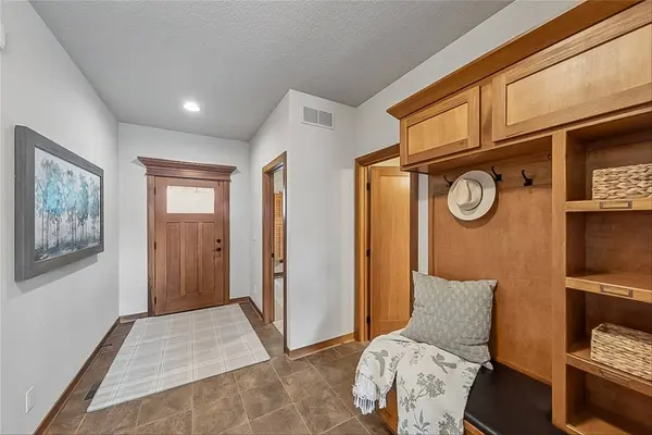 1203 NE 47th Street, Ankeny, IA 50021