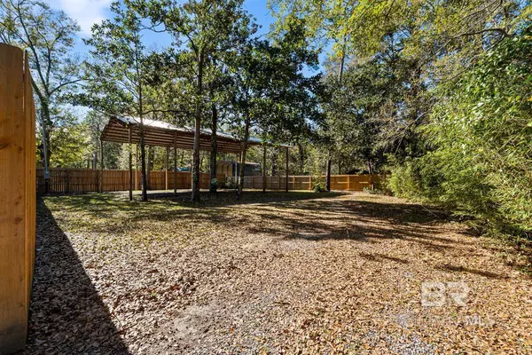 6801 Piney Woods Road, Foley, AL 36535