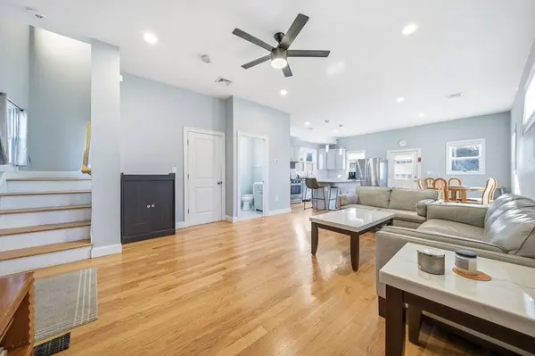 5 Mian St, Quincy, MA 02169