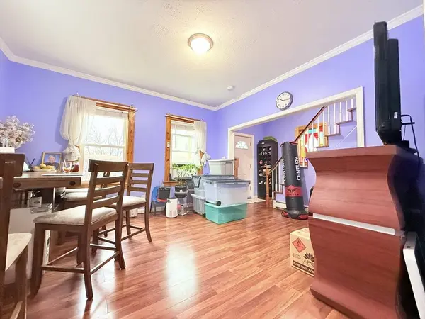 142 Abbott St, Lawrence, MA 01843