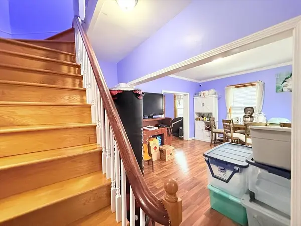 142 Abbott St, Lawrence, MA 01843